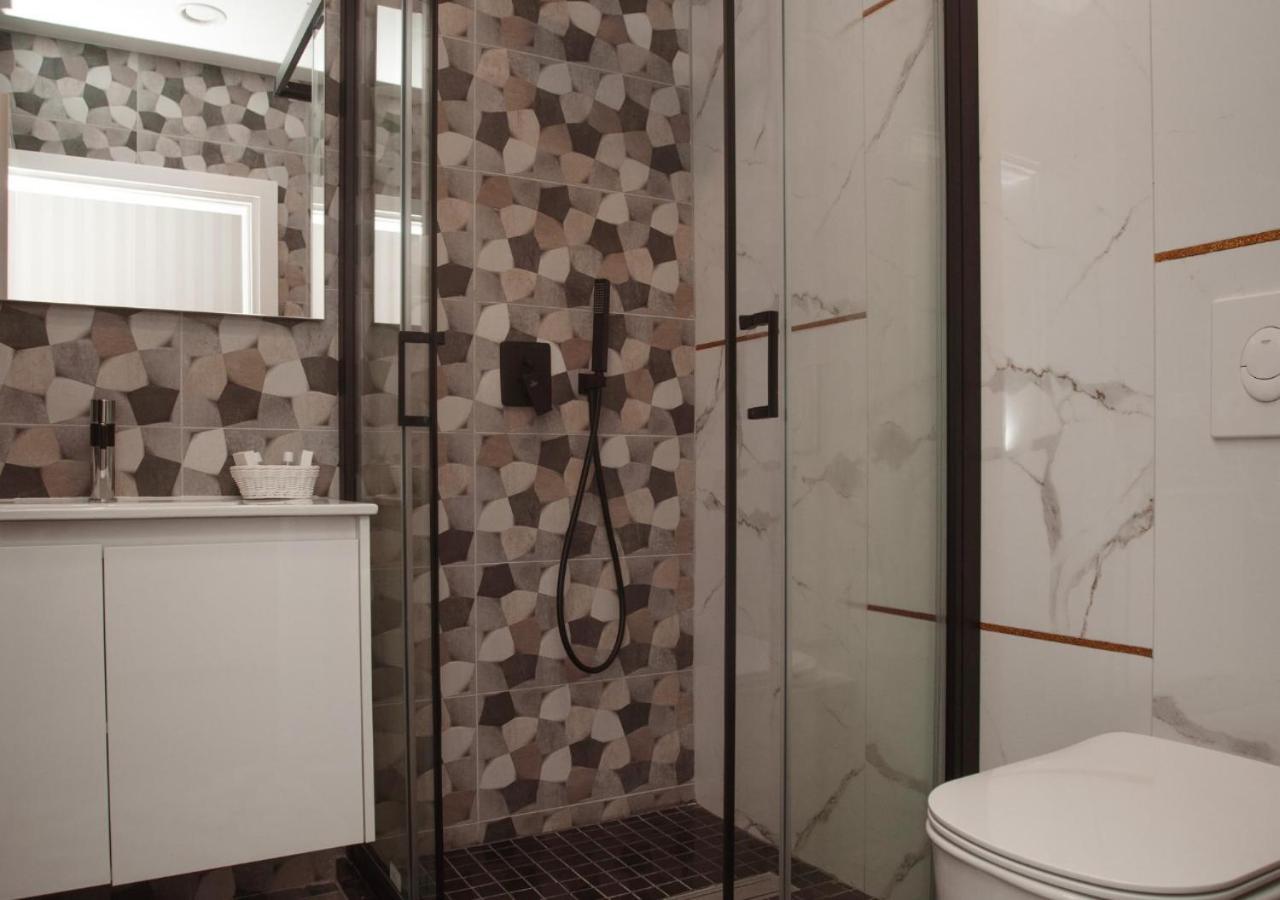 Hotel Chicago Shkodër Екстериор снимка