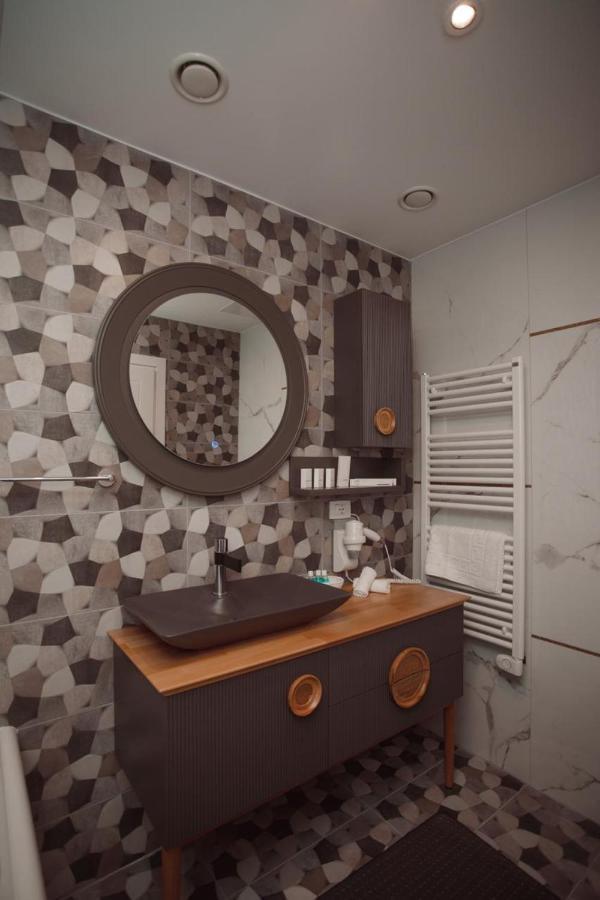Hotel Chicago Shkodër Екстериор снимка